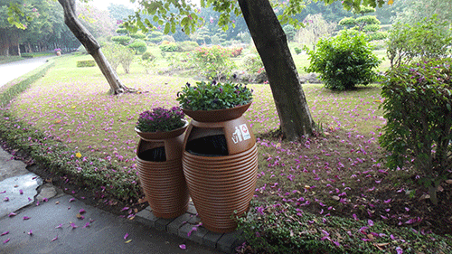 汕頭玻璃鋼花盆垃圾桶,點綴公園好環境。