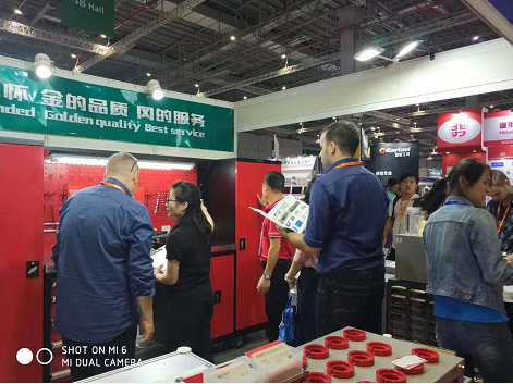 工具柜廠家天金岡，行業(yè)經(jīng)驗(yàn)18年